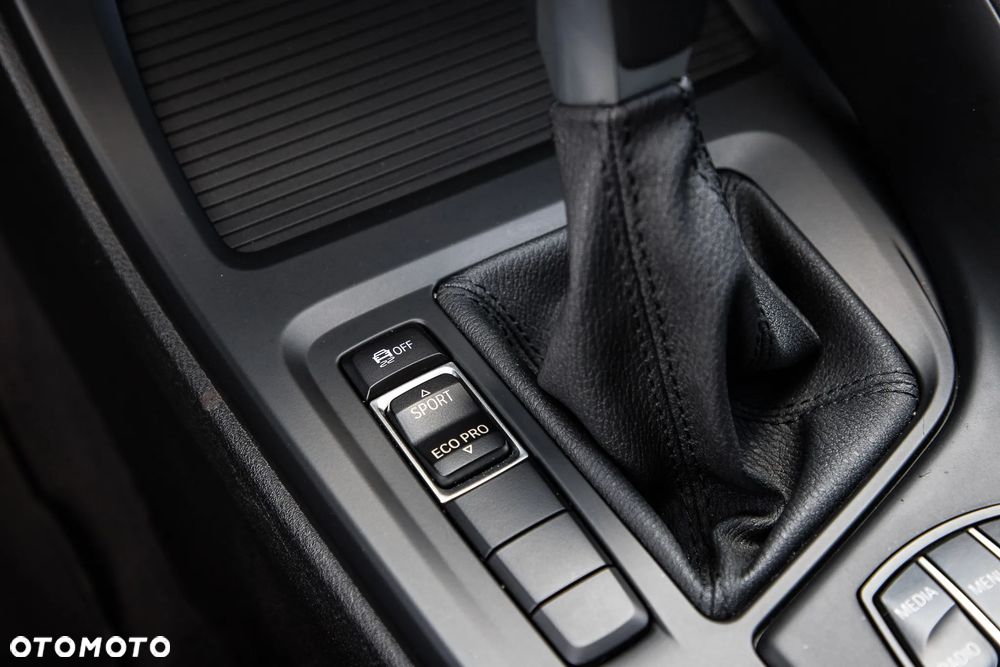 BMW X1 sDrive18d - 21