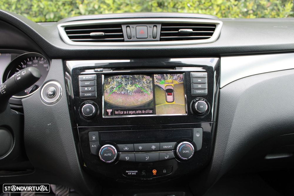 Nissan Qashqai 1.3 DIG-T N-Connecta - 13