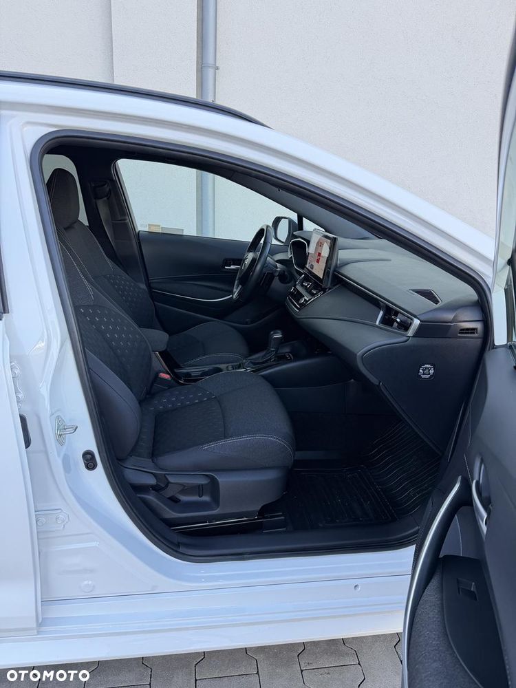 Toyota Corolla 2.0 Hybrid Comfort - 30