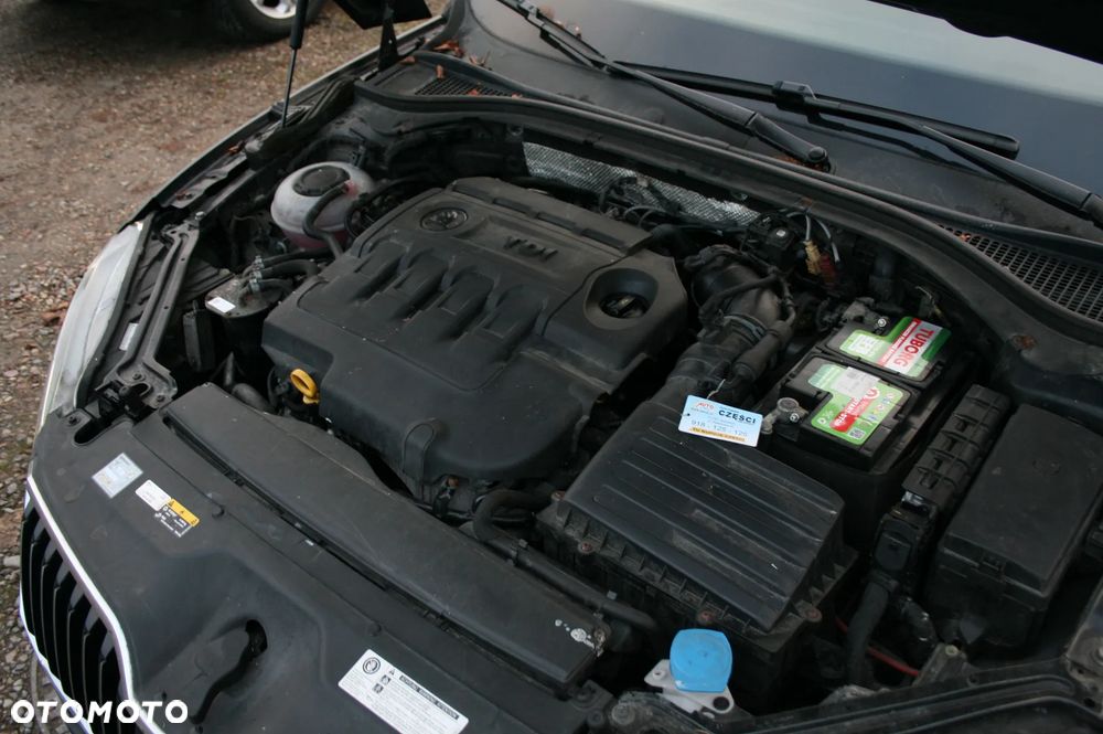 Skoda Superb 2.0 TDI 4x4 L&K DSG - 26