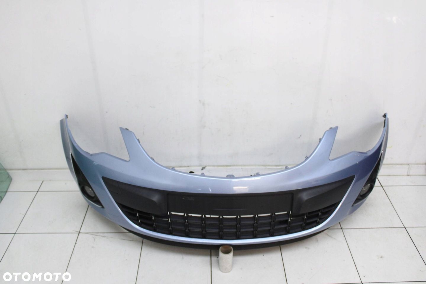 OPEL CORSA D LIFT 2009R- ZDERZAK PRZÓD PRZEDNI Z22R - KOD LAKIERU - 1
