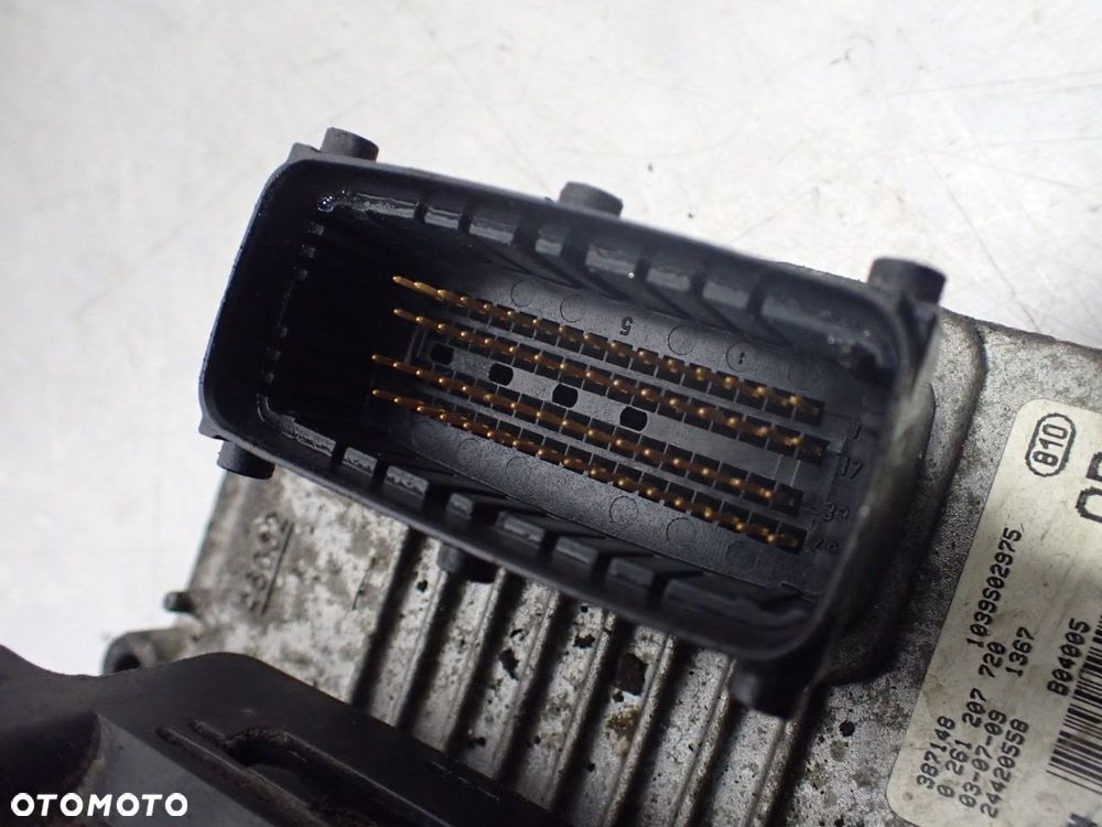 KOMPUTER SILNIKA OPEL CORSA 1.0 24420558 - 9