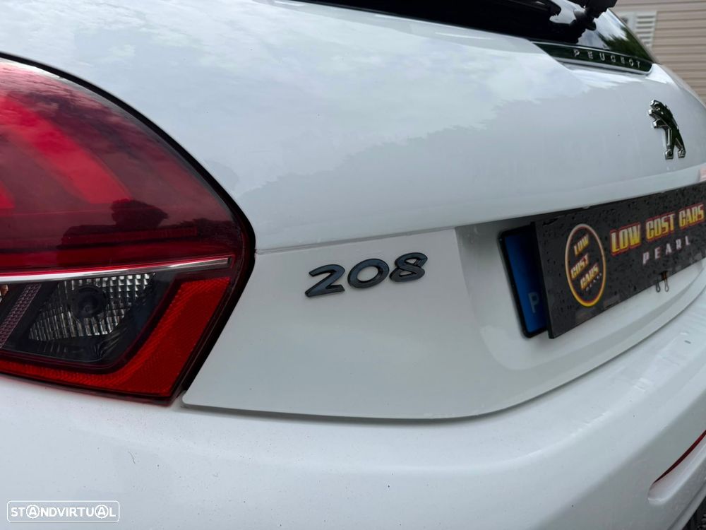 Peugeot 208 1.6 BlueHDi Style - 21