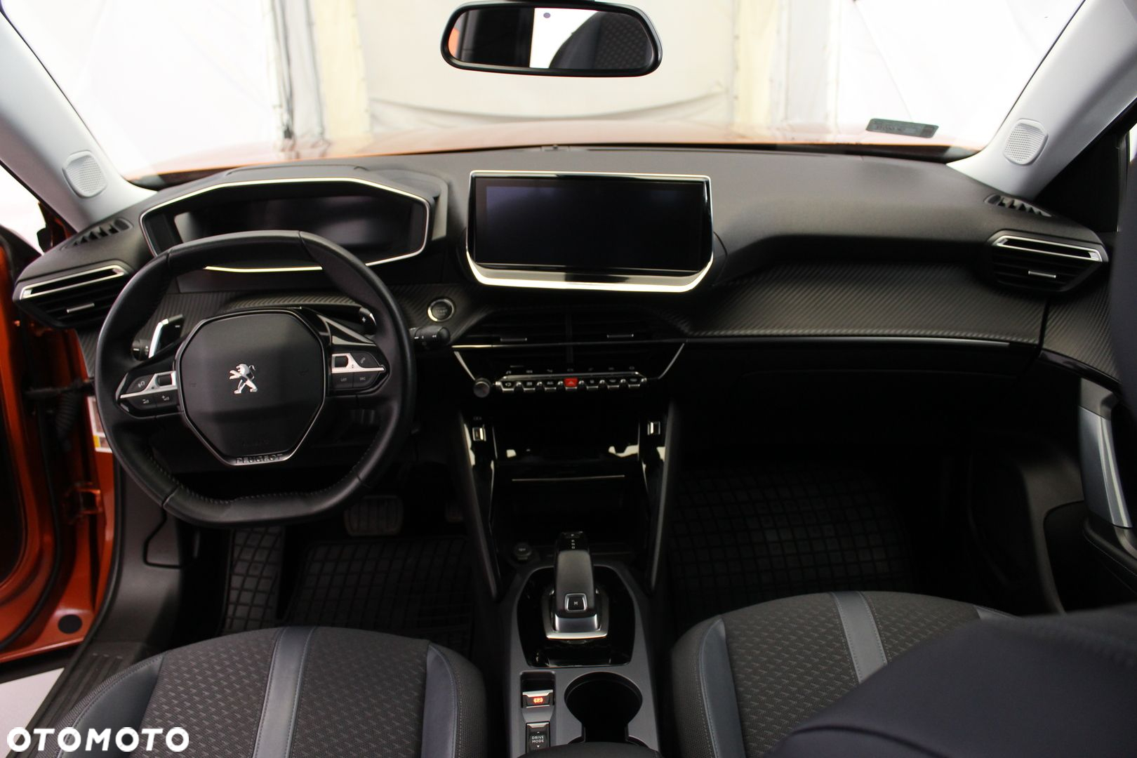 Peugeot 2008 1.2 PureTech Allure S&S EAT8 - 12