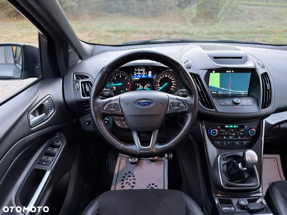 Ford Kuga - 18