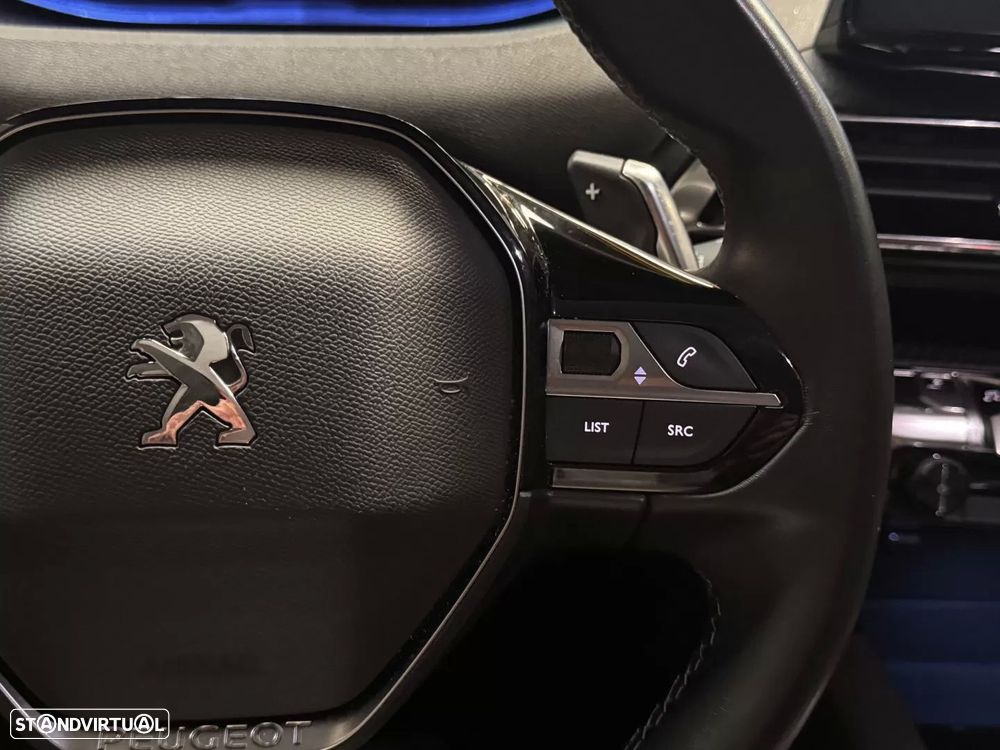 Peugeot 3008 1.6 Hybrid Allure e-EAT8 - 22