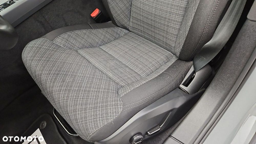 Volvo V60 B3 B Core - 12