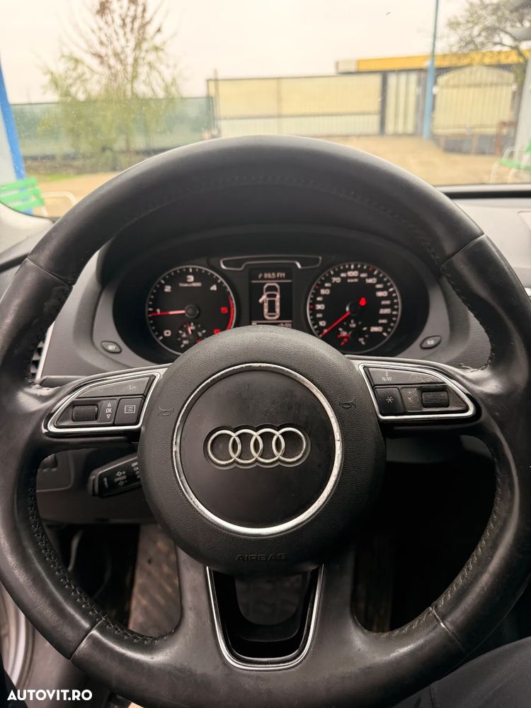 Audi Q3 2.0 TDI Quattro S-Tronic - 9