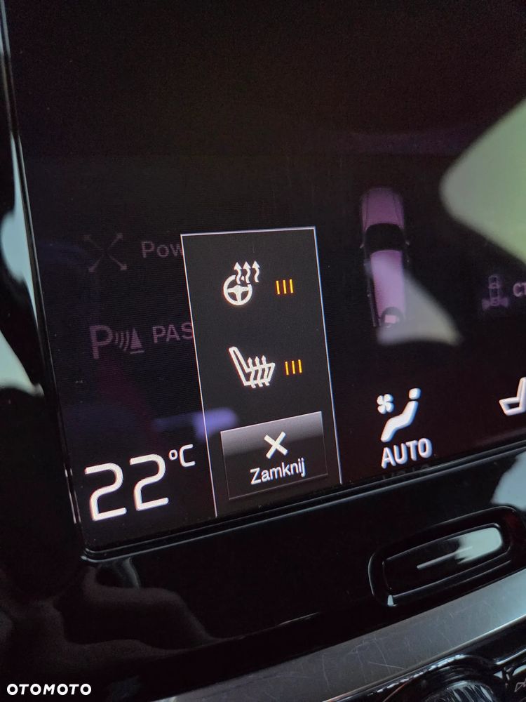 Volvo V60 D3 Momentum Pro - 26