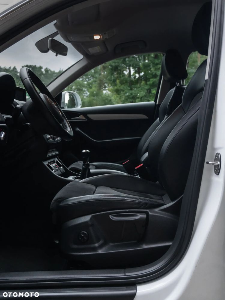 Audi Q3 2.0 TDI Sport - 27