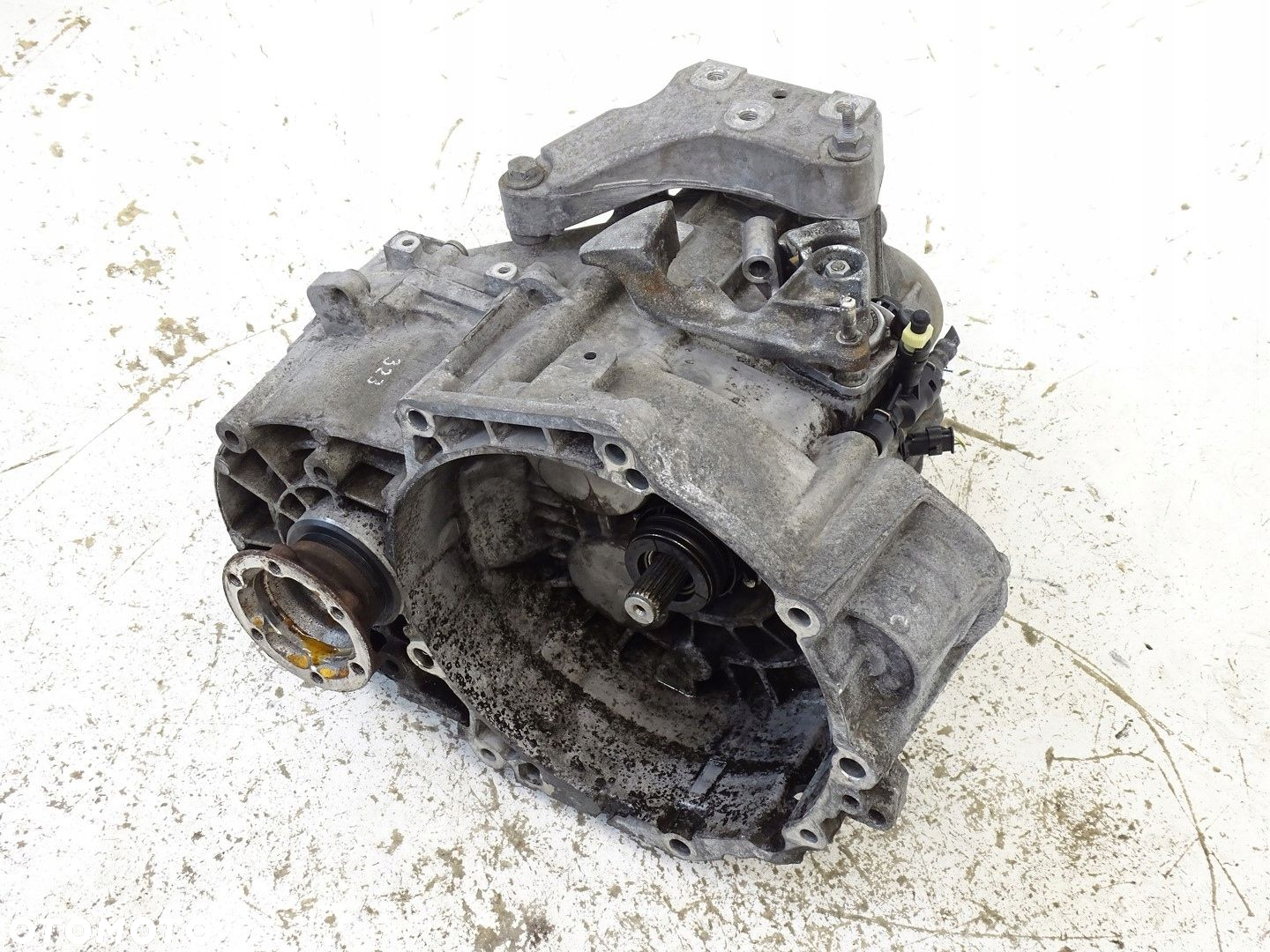 SKRZYNIA BIEGÓW MANUAL NFW AUDI A3 8P LIFT VW GOLF VI SEAT LEON II 2.0 TDI - 5