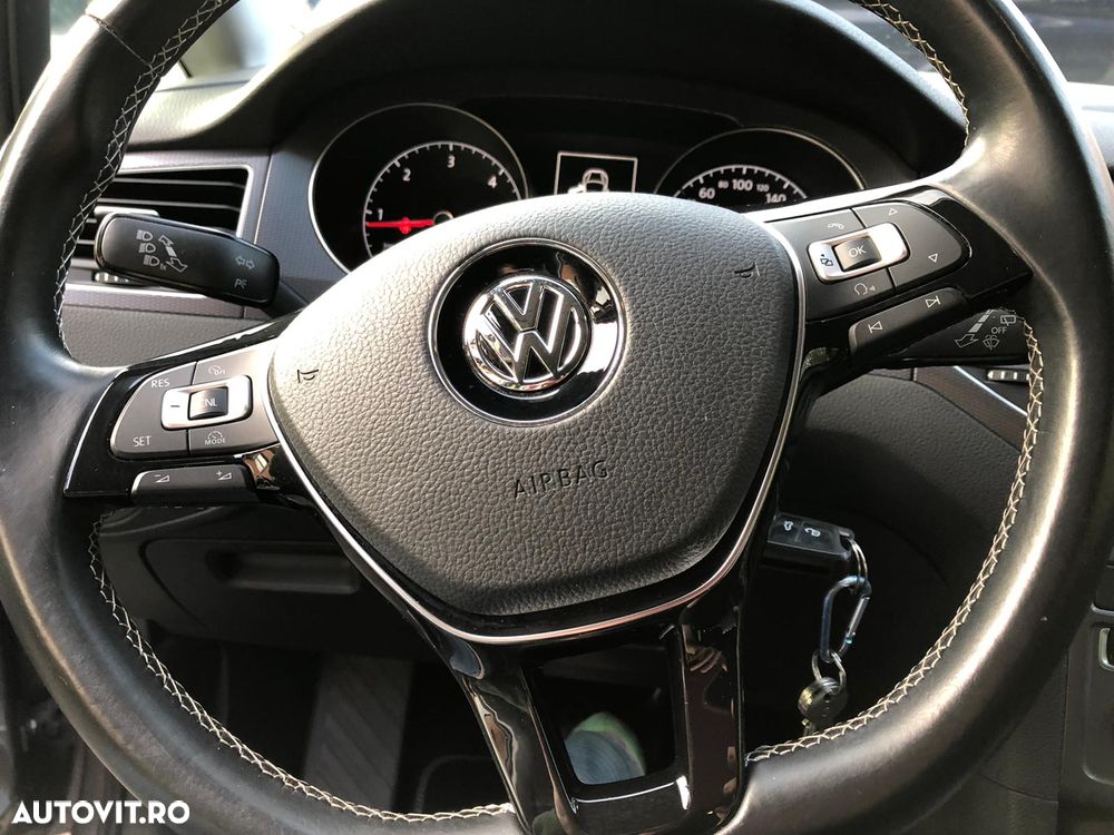 Volkswagen Golf Plus 2.0 TDI Comfortline DSG - 10