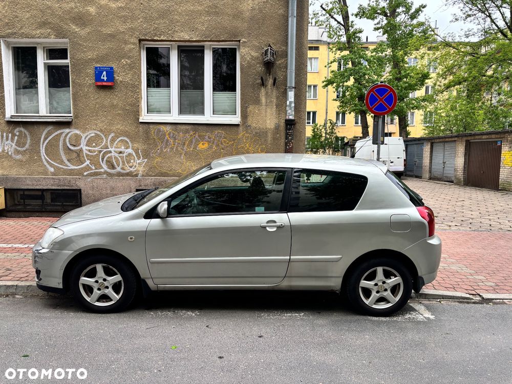 Toyota Corolla 1.4 VVT-i Base - 1