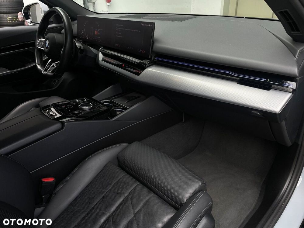 BMW Seria 5 - 11