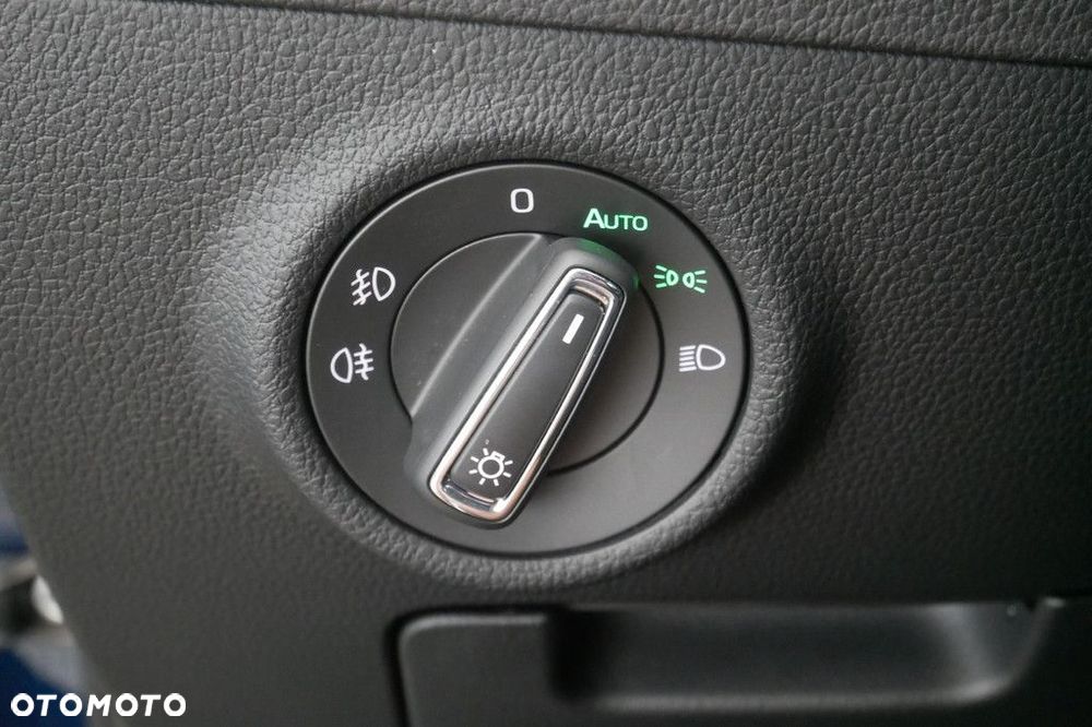 Skoda Superb 2.0 TSI 4x4 L&K DSG - 37
