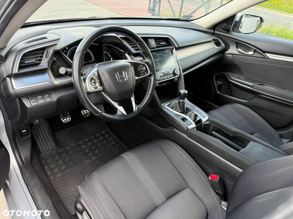 Honda Civic 1.5 T Elegance - 31