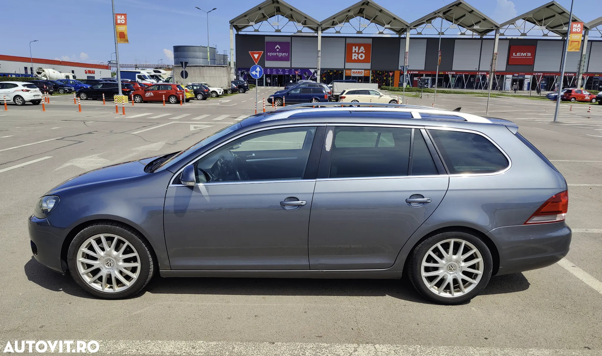 Volkswagen Golf Variant 2.0 TDI DPF Highline - 6