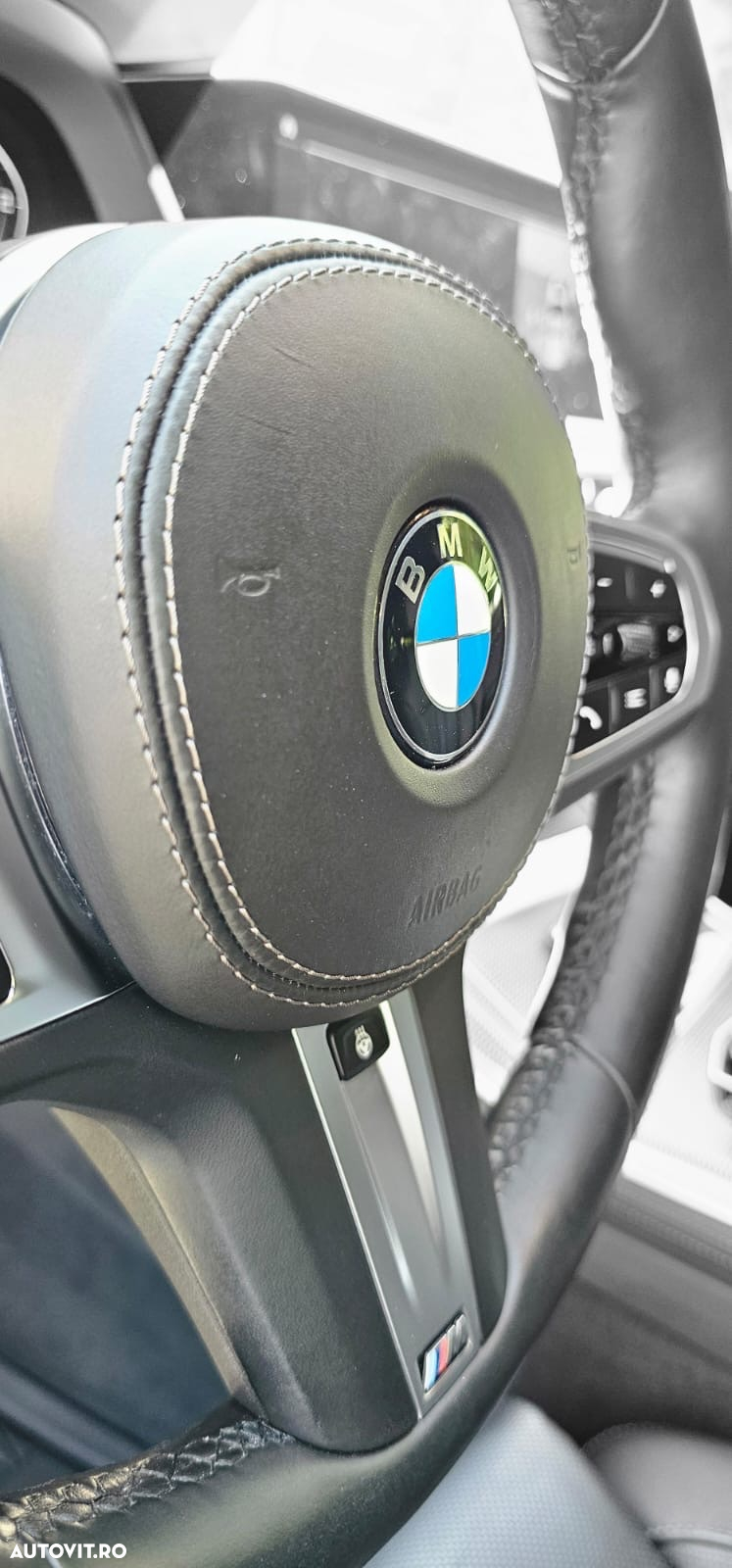 BMW X5 M M50d - 9