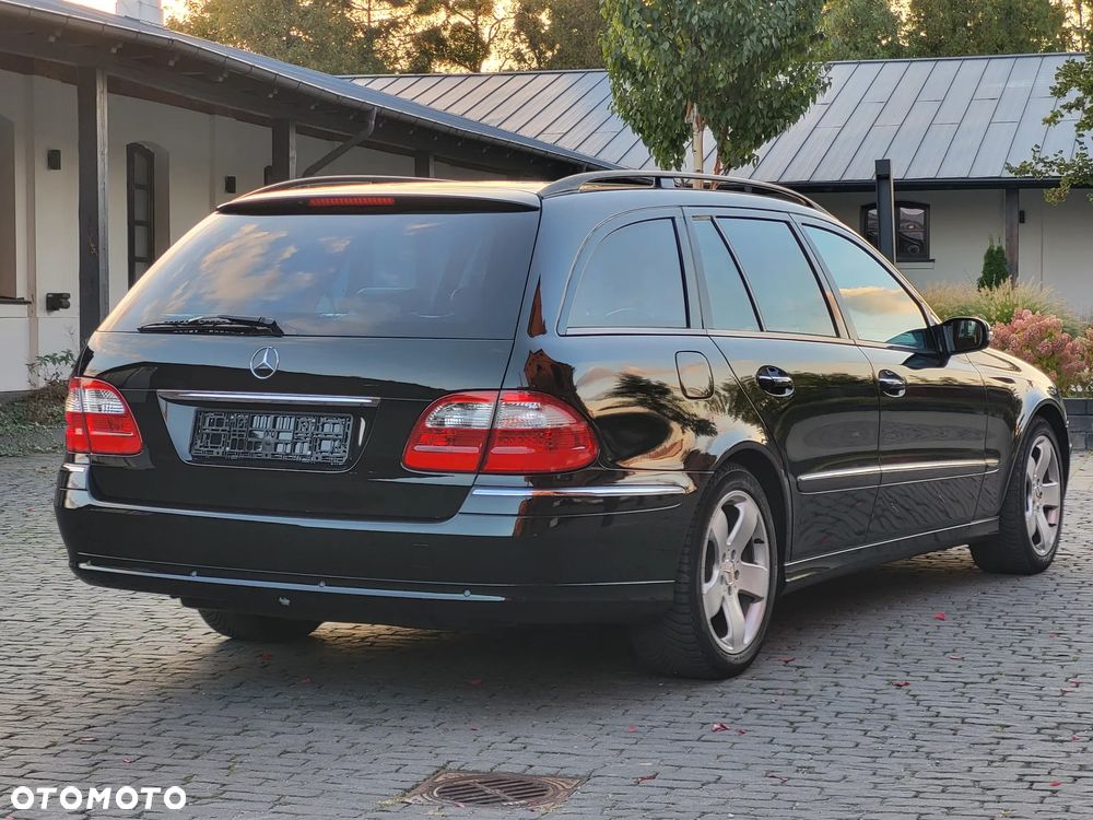 Mercedes-Benz Klasa E 500 T Avantgarde - 12
