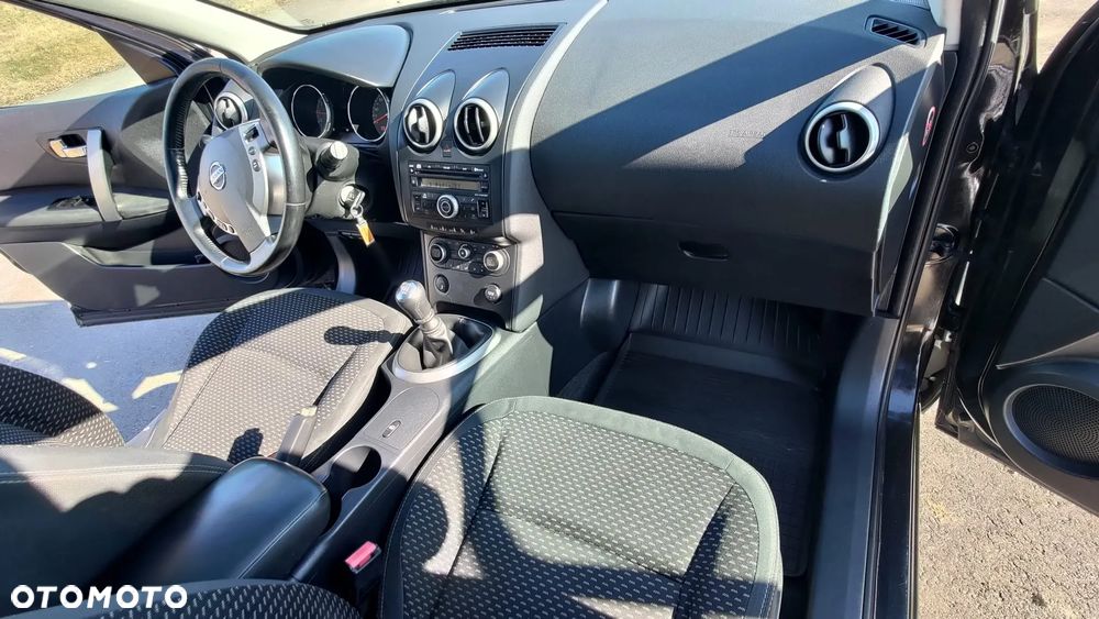 Nissan Qashqai - 18