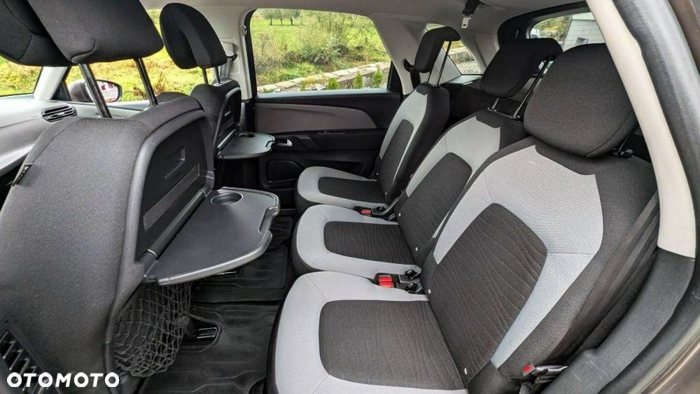 Citroën C4 Picasso - 23