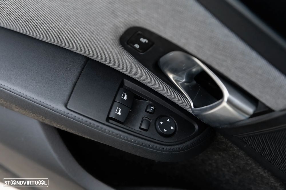 BMW i3 (120 Ah) - 35