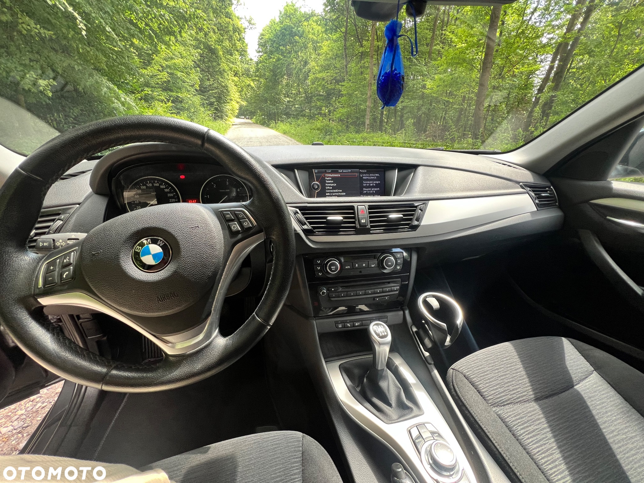 BMW X1 sDrive18d - 11