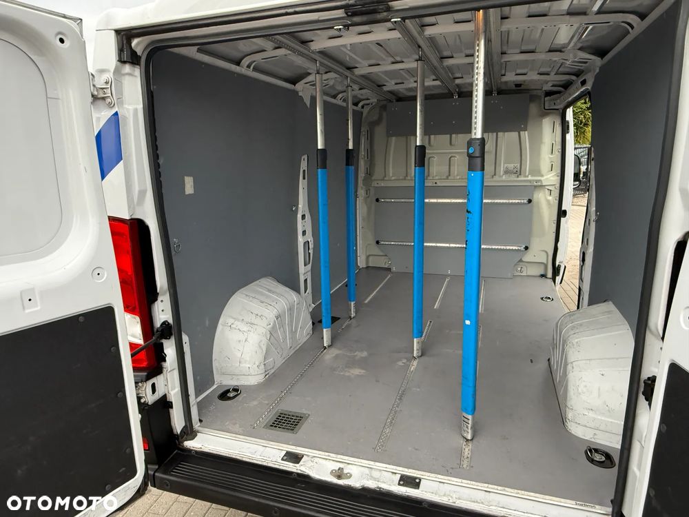 Opel Movano - 31
