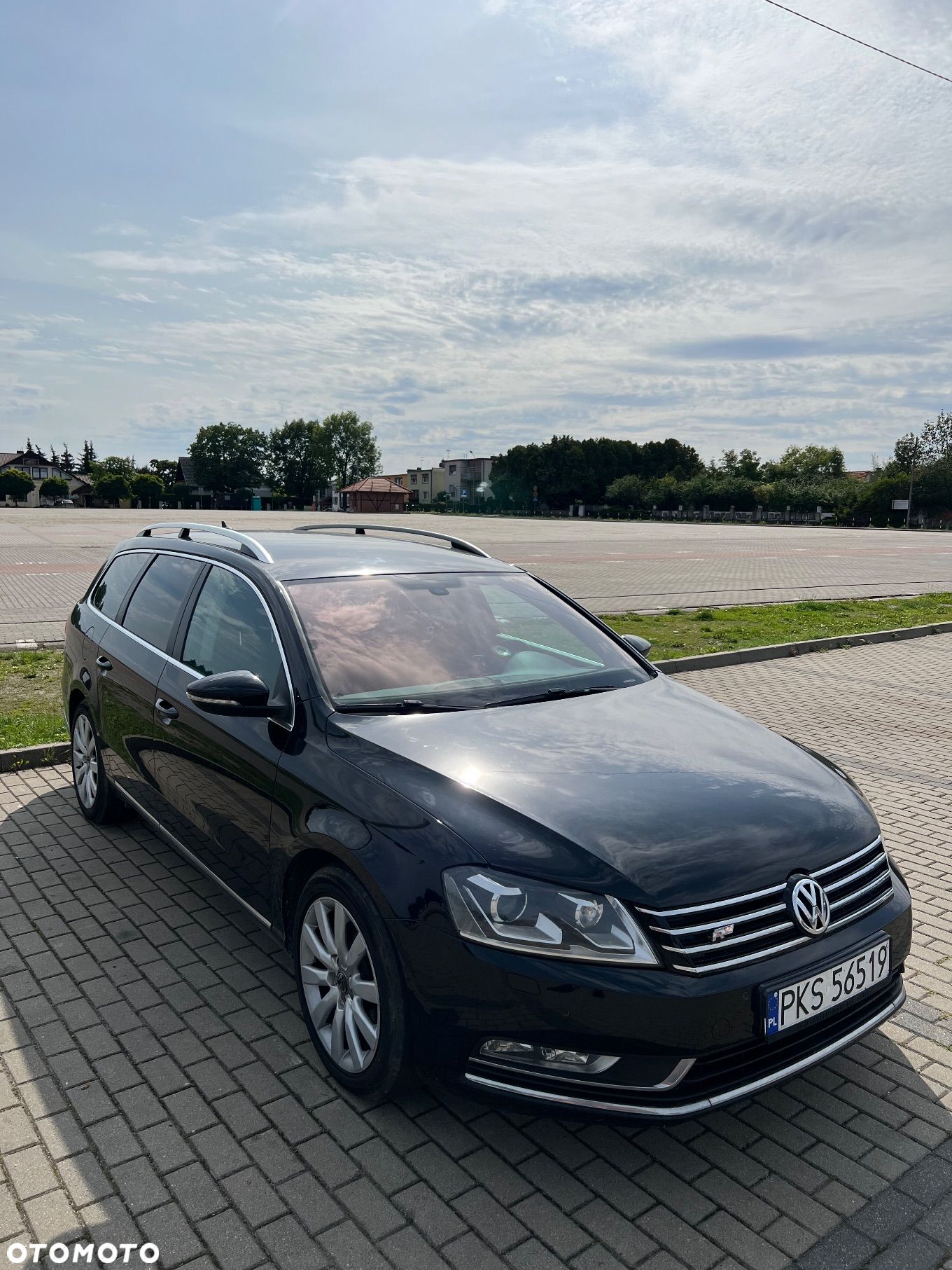 Volkswagen Passat - 1