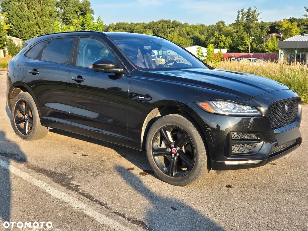 Jaguar F-Pace 25t AWD R-Sport - 6