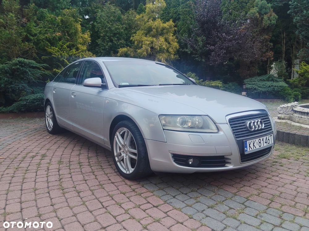 Audi A6 Limousine 2.4 - 3