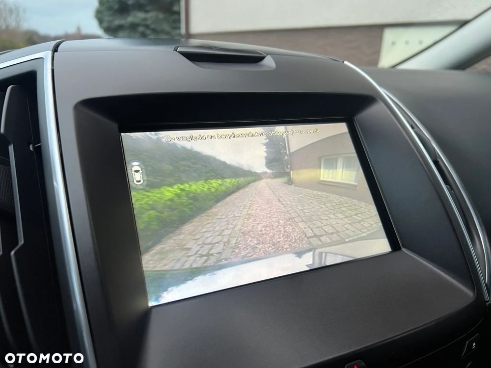 Ford S-Max ver-2-0-tdci-4wd-titanium-powershift - 23