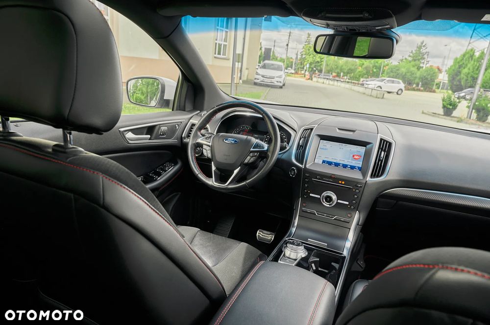 Ford Edge 2.0 EcoBlue Twin-Turbo 4WD ST-Line - 26