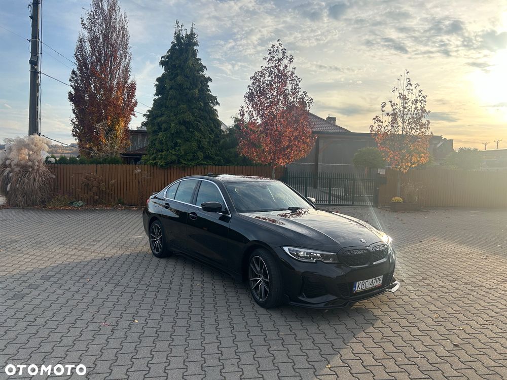BMW Seria 3 330i xDrive M Sport - 3
