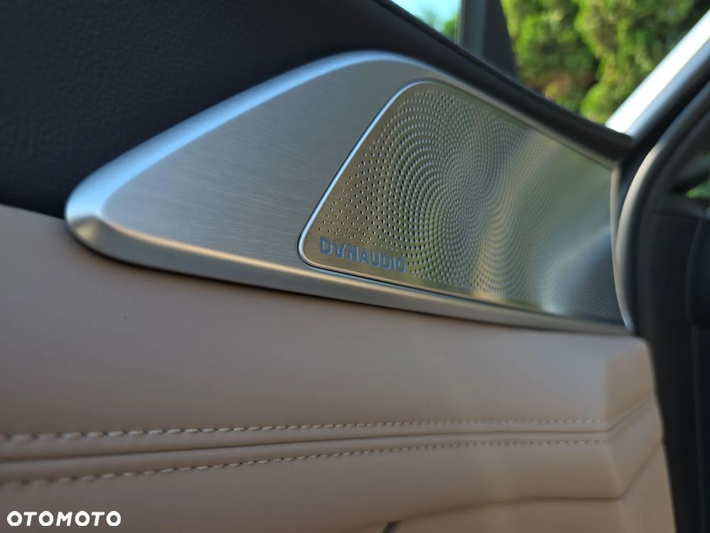 XPeng G9 94.6 kWh AWD Performance - 21