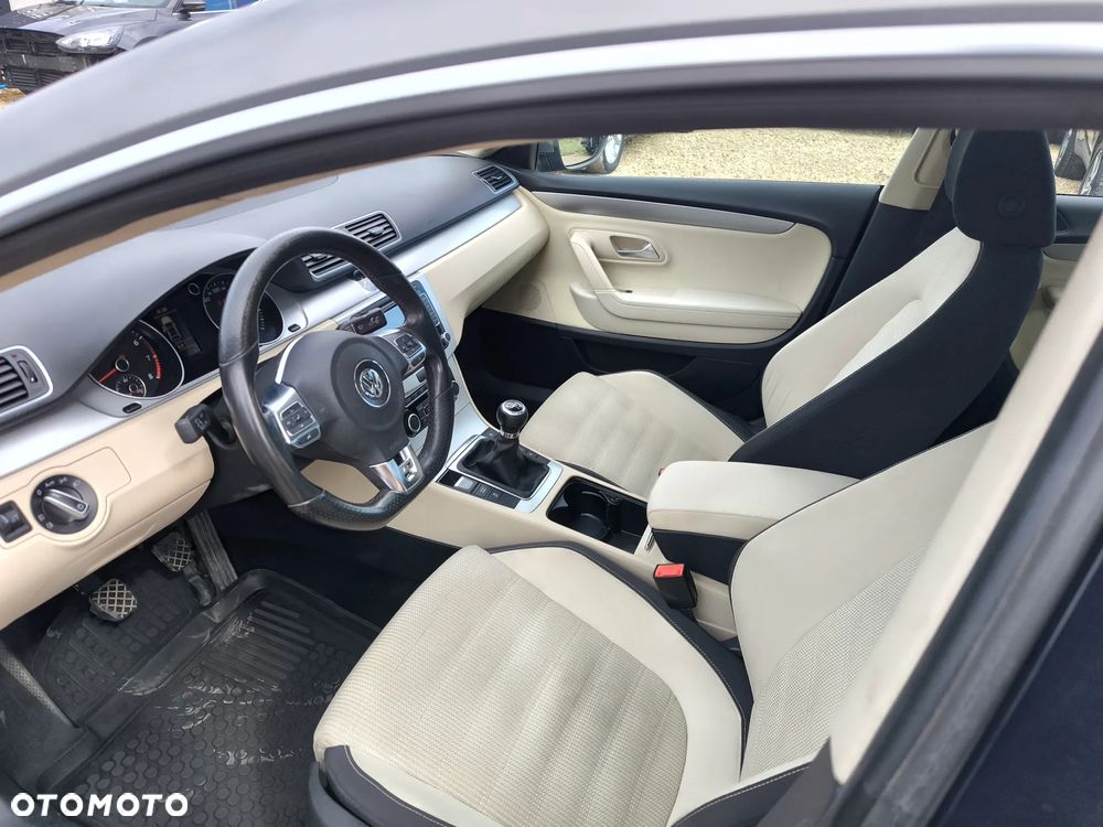 Volkswagen Passat CC 1.8 TSI - 15
