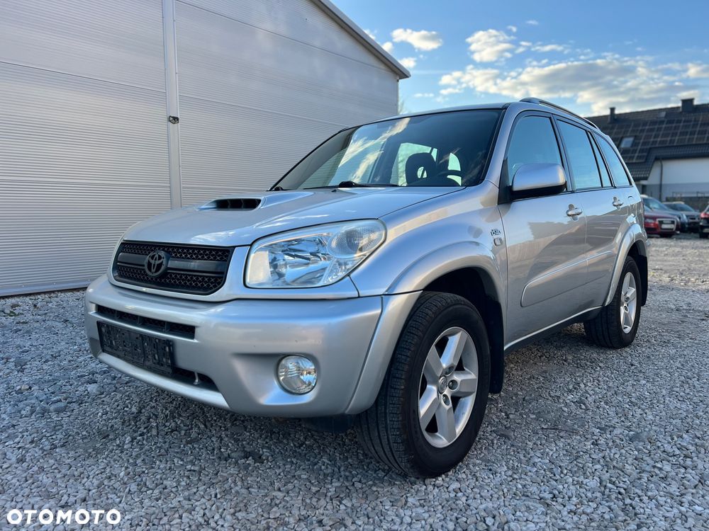 Toyota RAV4 D-4D 4x4 - 3