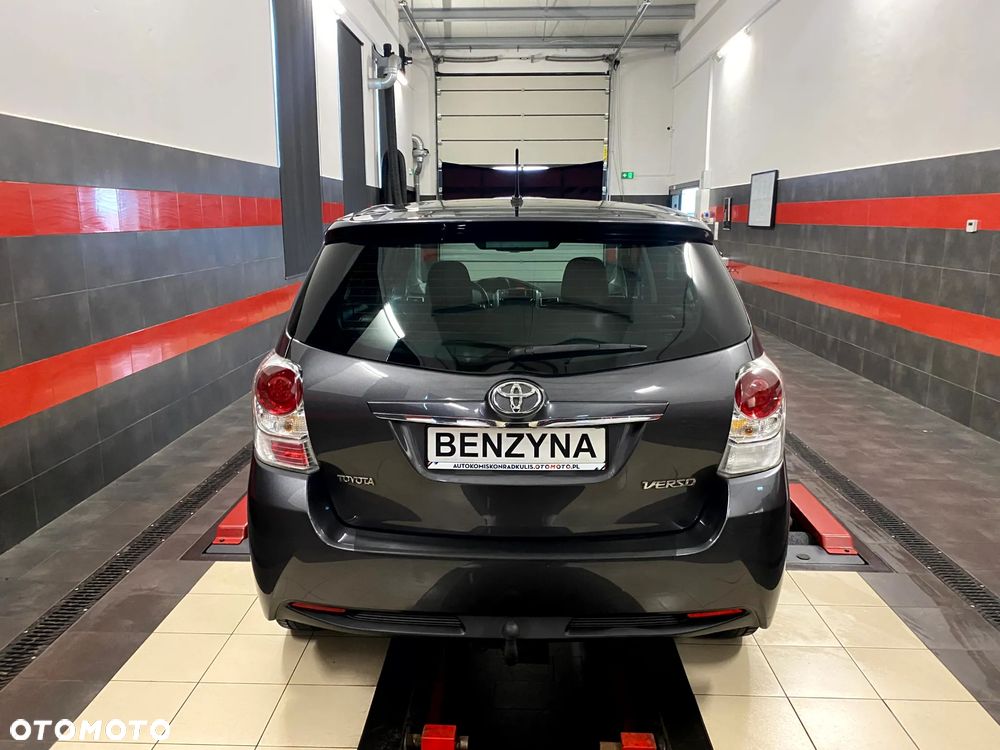 Toyota Verso 1.6 Active 7os - 9