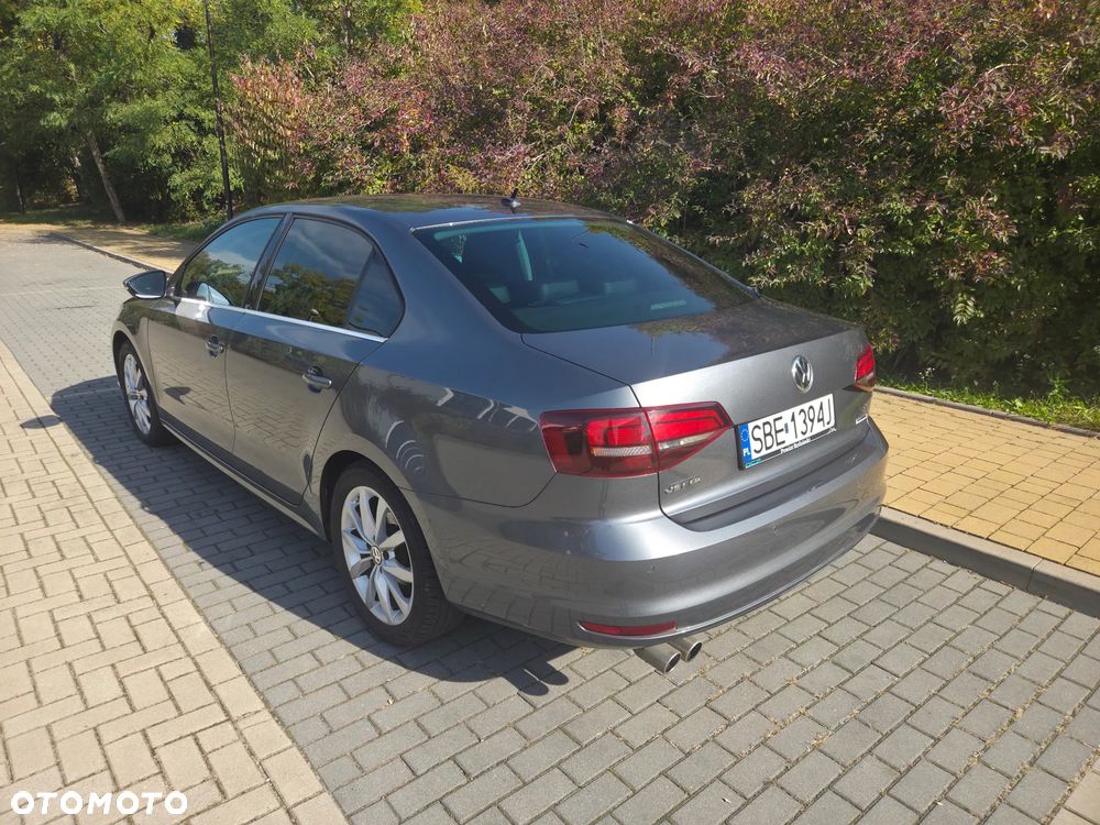 Volkswagen Jetta 2016 photo 3