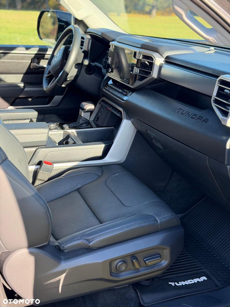Toyota TUNDRA - 7