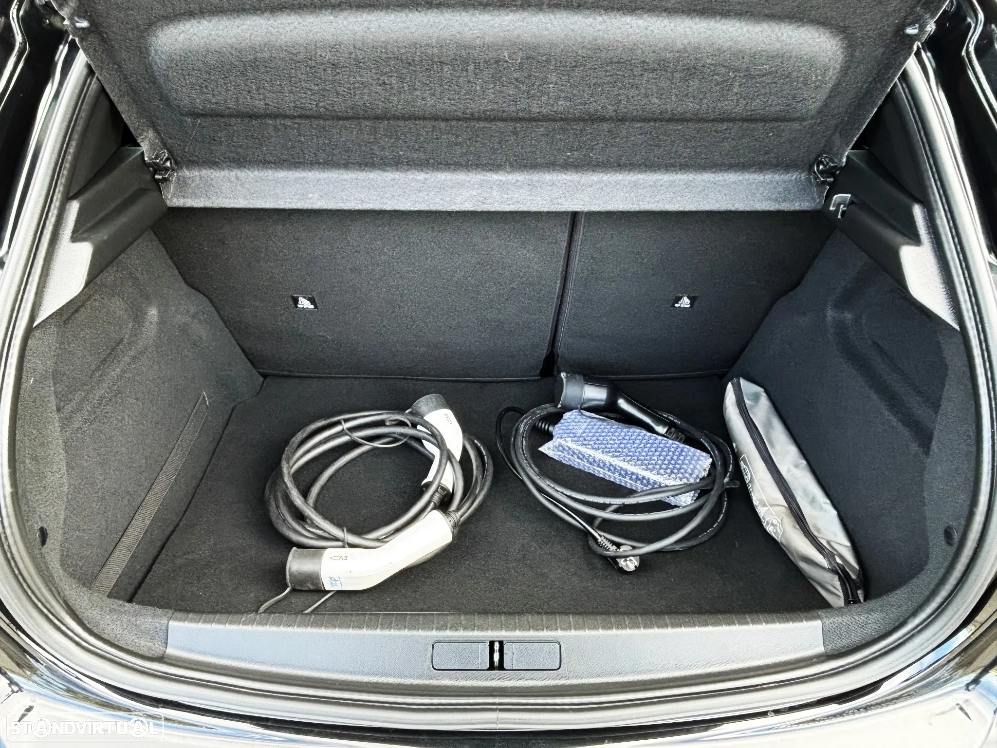 Peugeot e-208 50 kWh Active Pack - 40