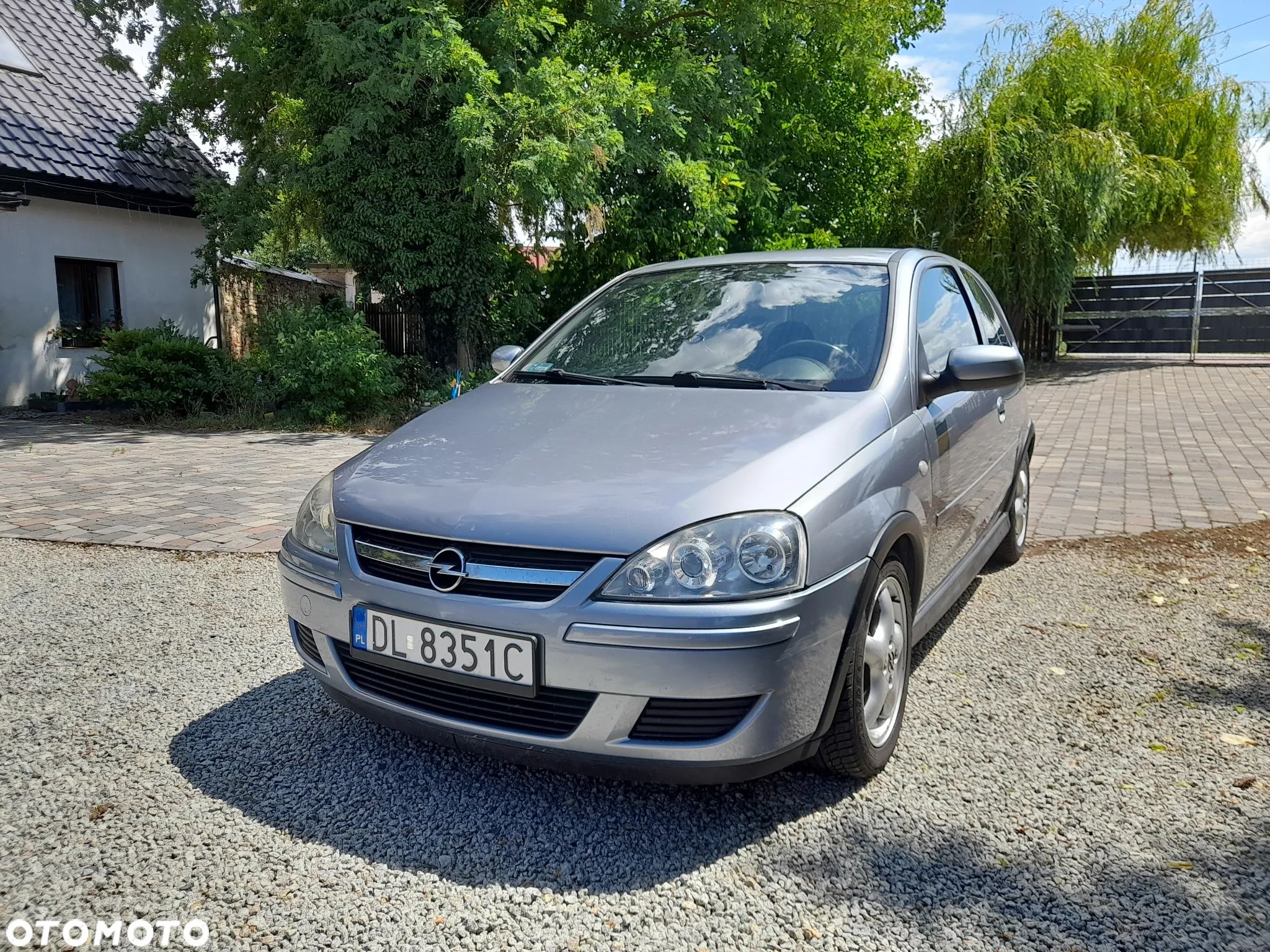 Opel Corsa - 1