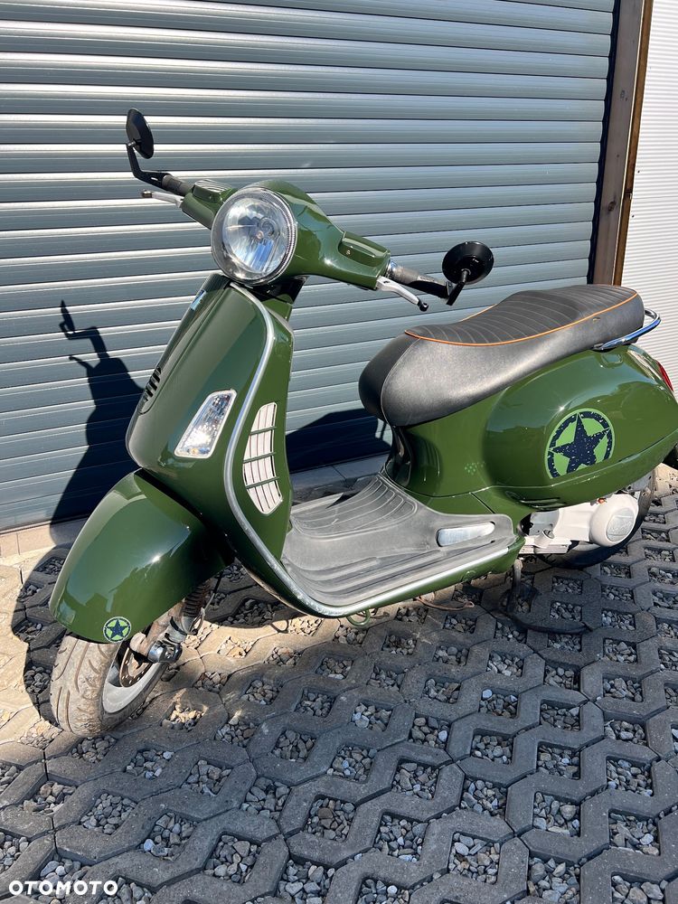 Vespa Grantourismo - 14