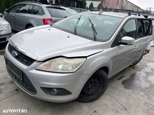 Dezmembram Ford Focus 2 1.6 tdci Fl