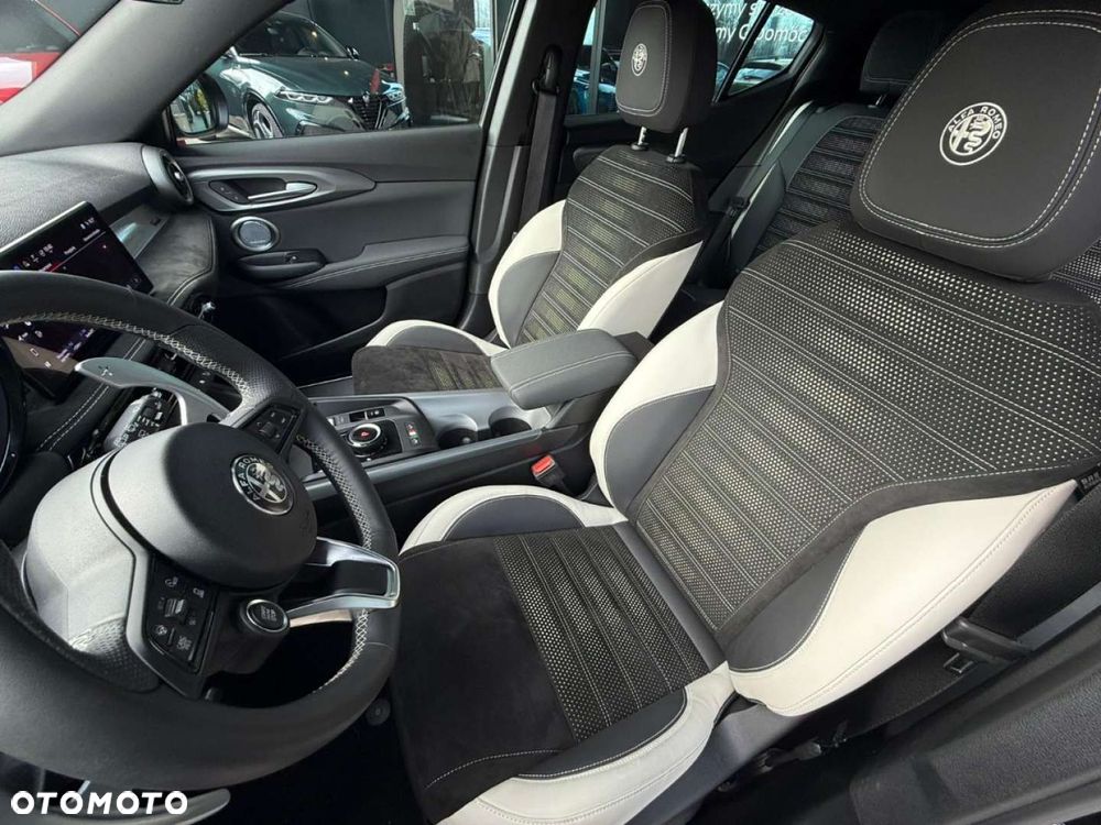 Alfa Romeo Tonale - 10