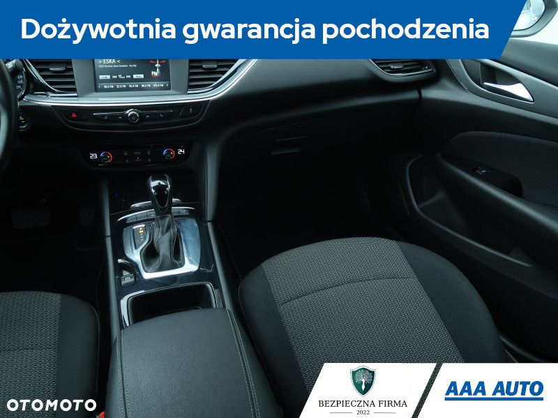 Opel Insignia - 9