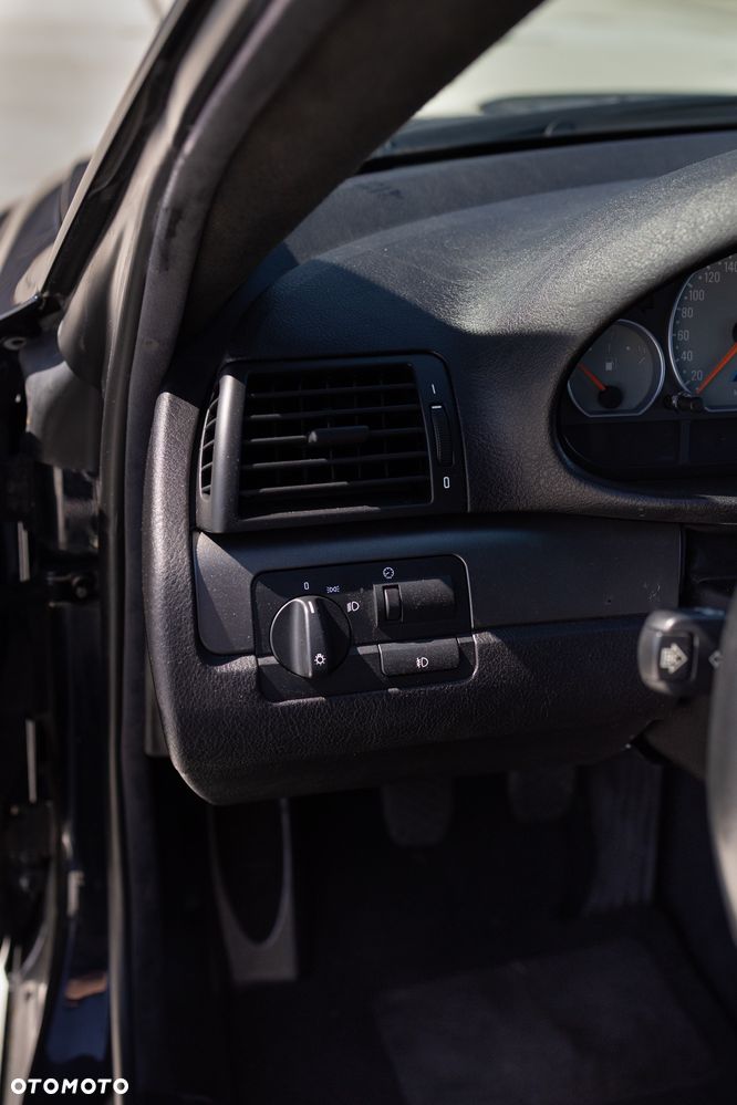 BMW M3 CI - 35