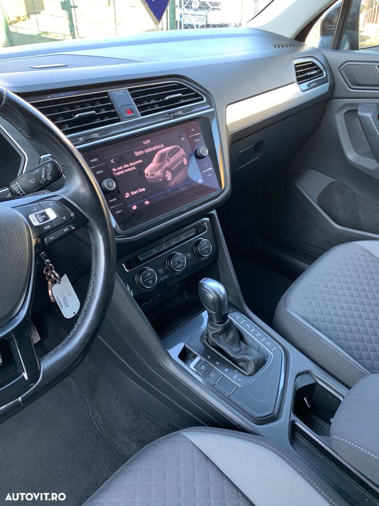 Volkswagen Tiguan - 10