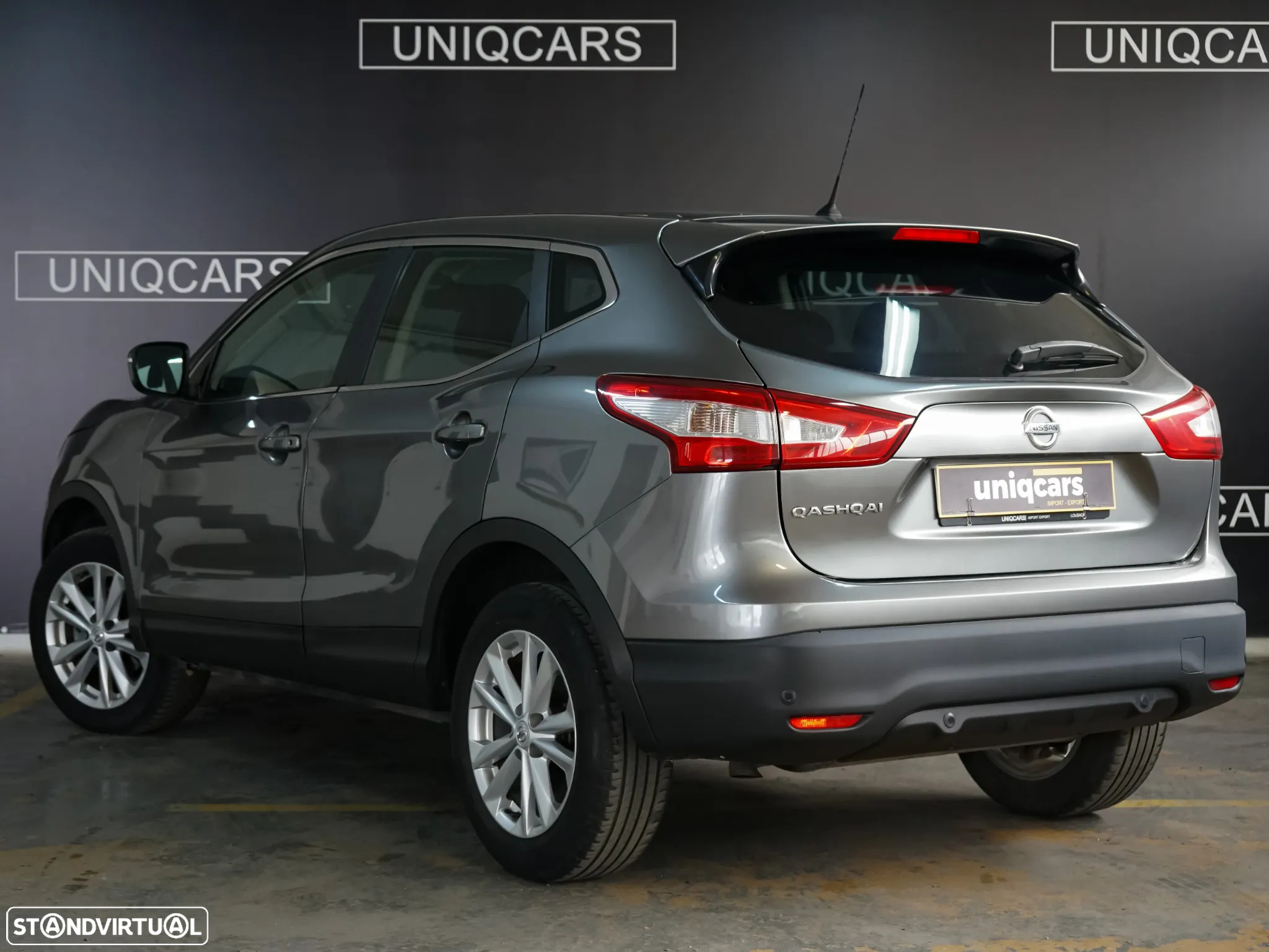 Nissan Qashqai 1.5 dCi 360 S - 8