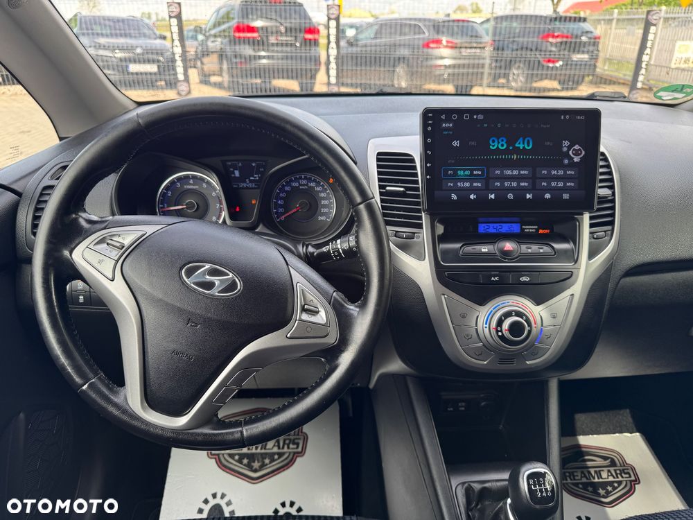 Hyundai ix20 - 17